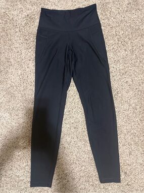 Old Navy Black Elevate Leggings - Active Go-Dry